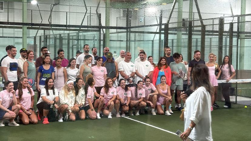 Group of padel players gathered after a match, promoting padel rules and community engagement at Epic Padel Club.